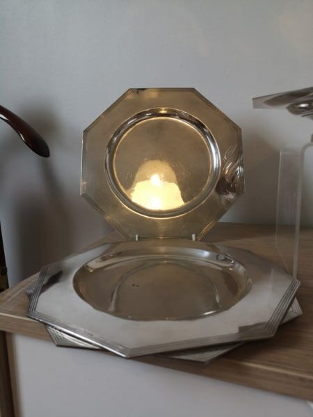 Series of six presentation plates and a silver metal plate- 20th century.