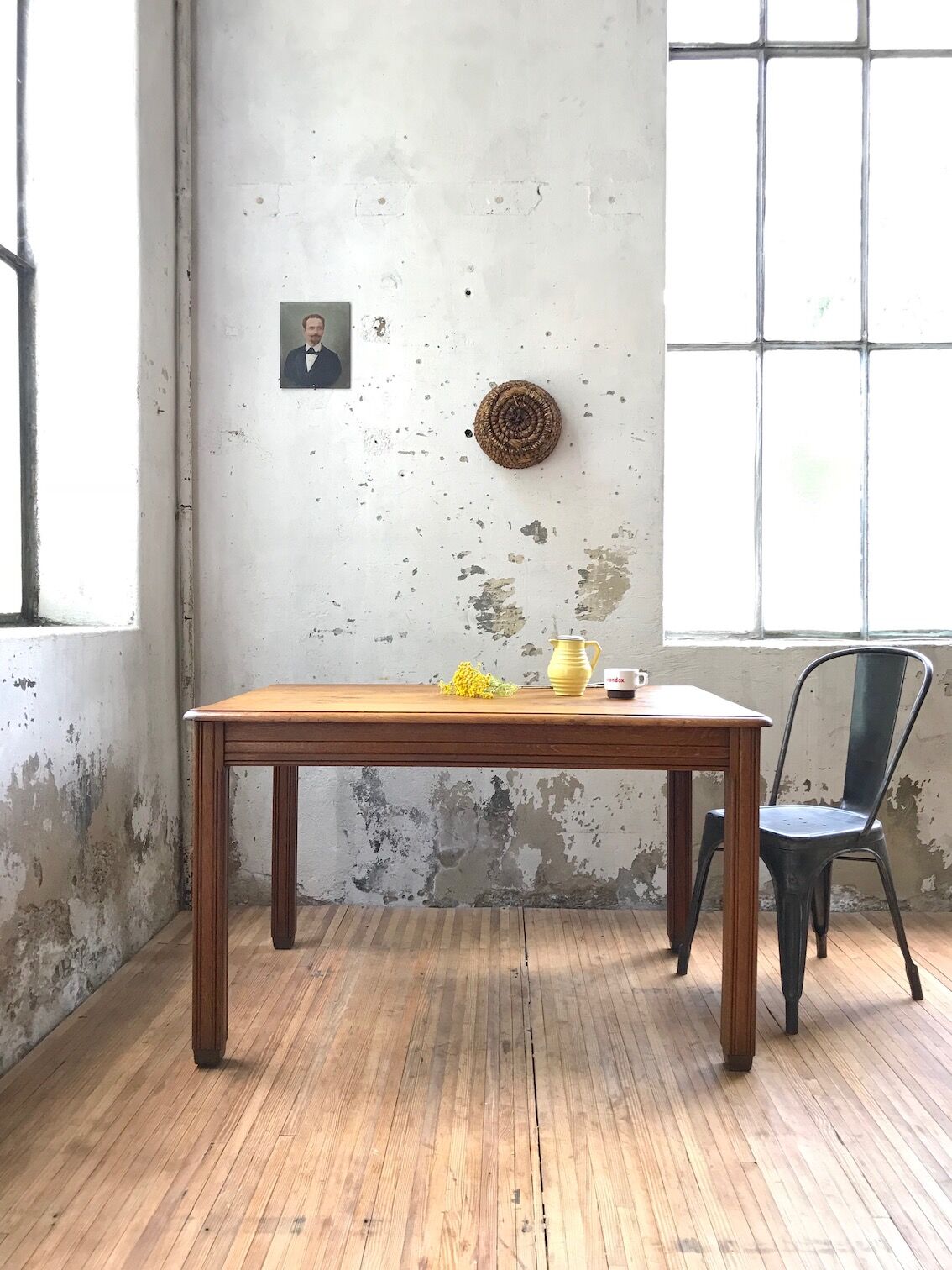 Bistro table in solid oak