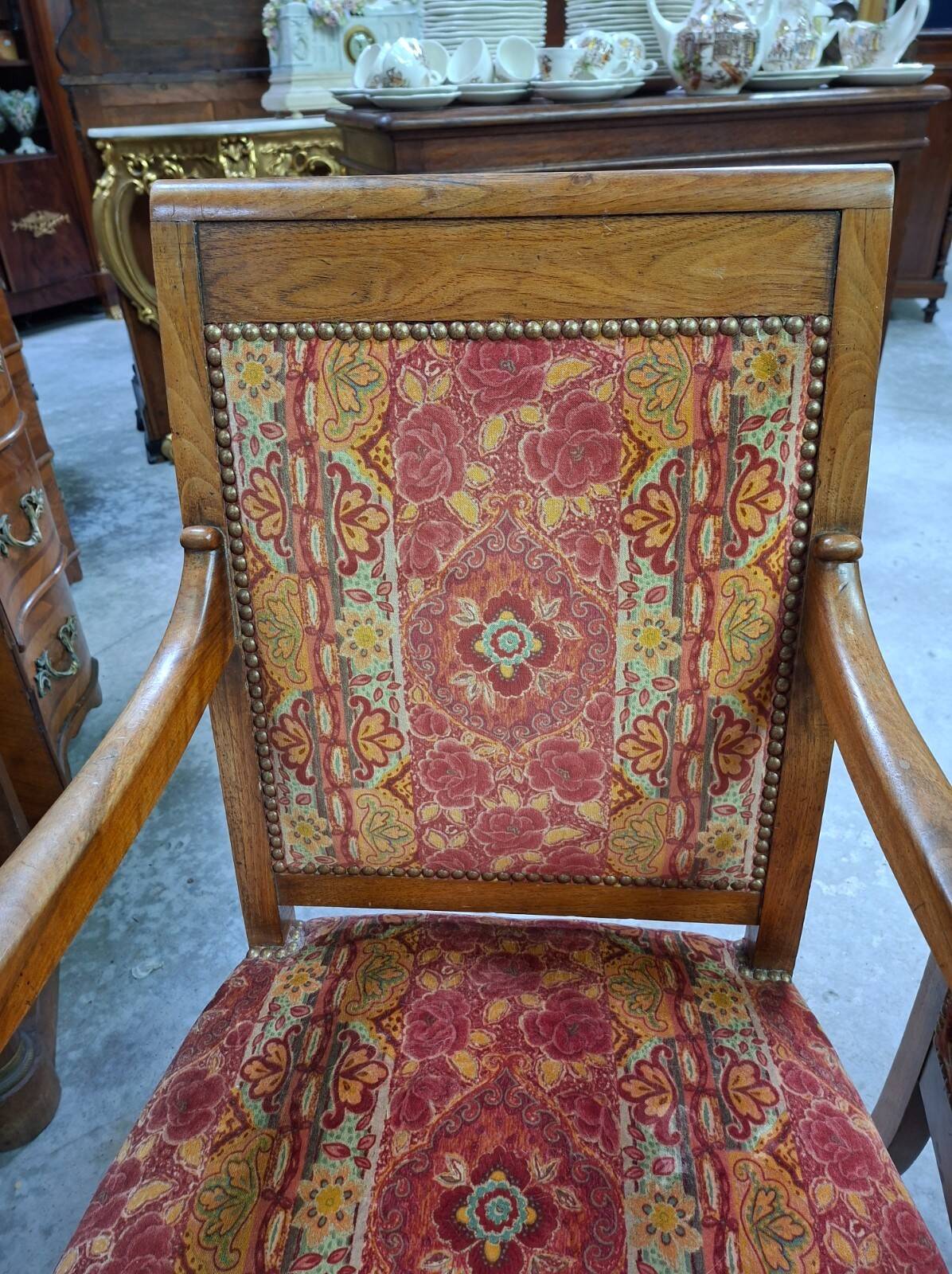 Pair of walnut armchairs – Restoration/Charles X period – 19th century
