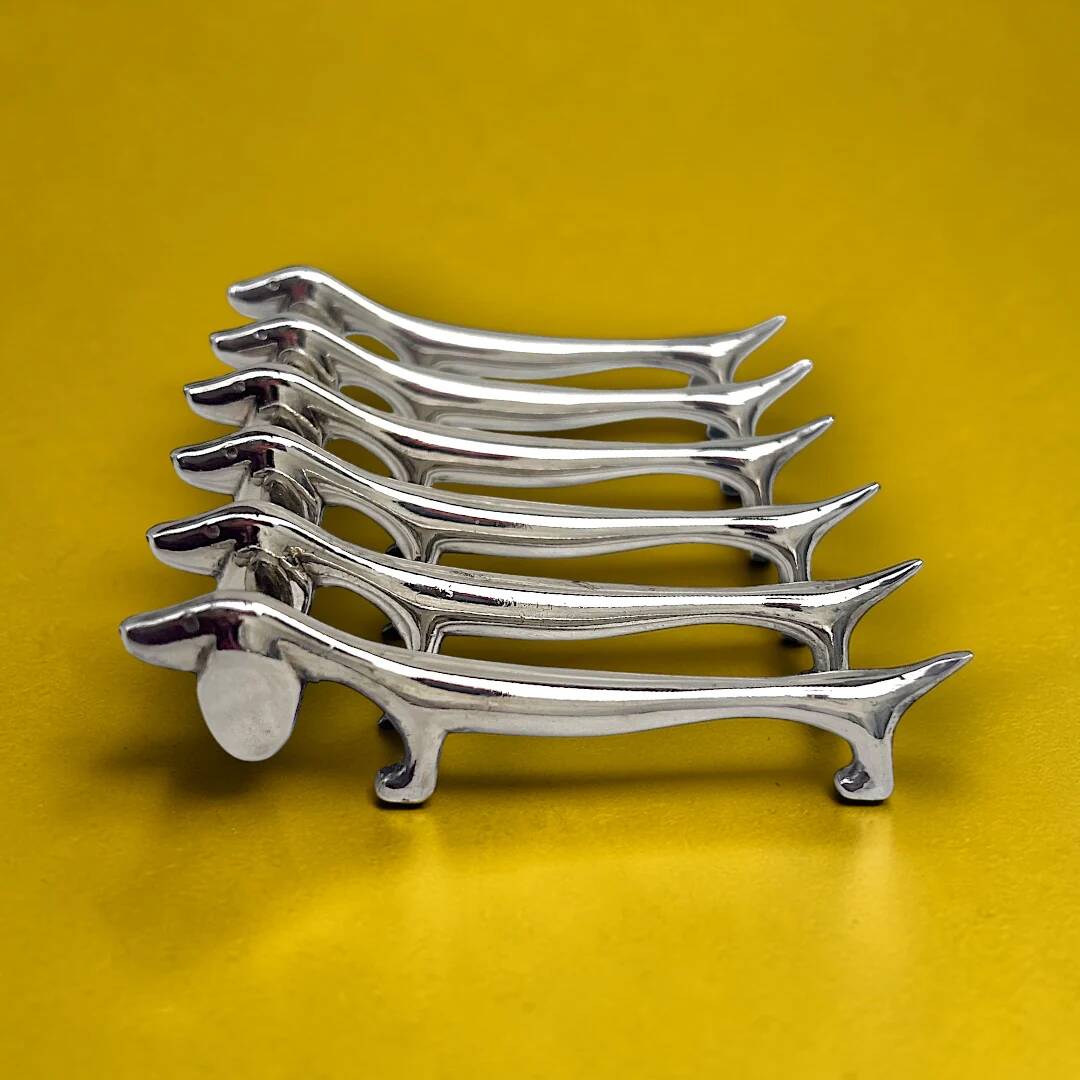 Vintage silver-plated dachshund knife rests – set of 6 – retro table decoration