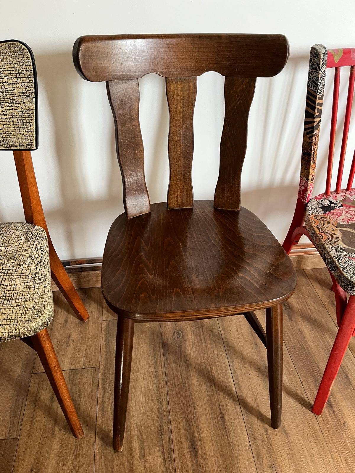 Set of 4 mismatched chairs