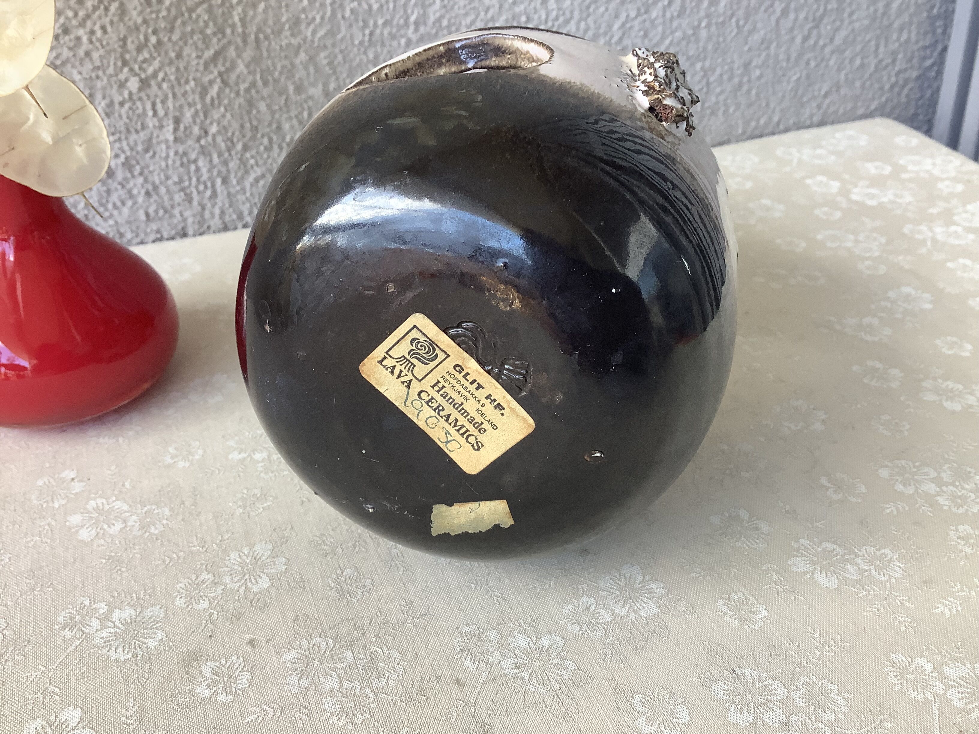 Photophore Glit Iceland Lava ceramics Ragnar Kjartansson