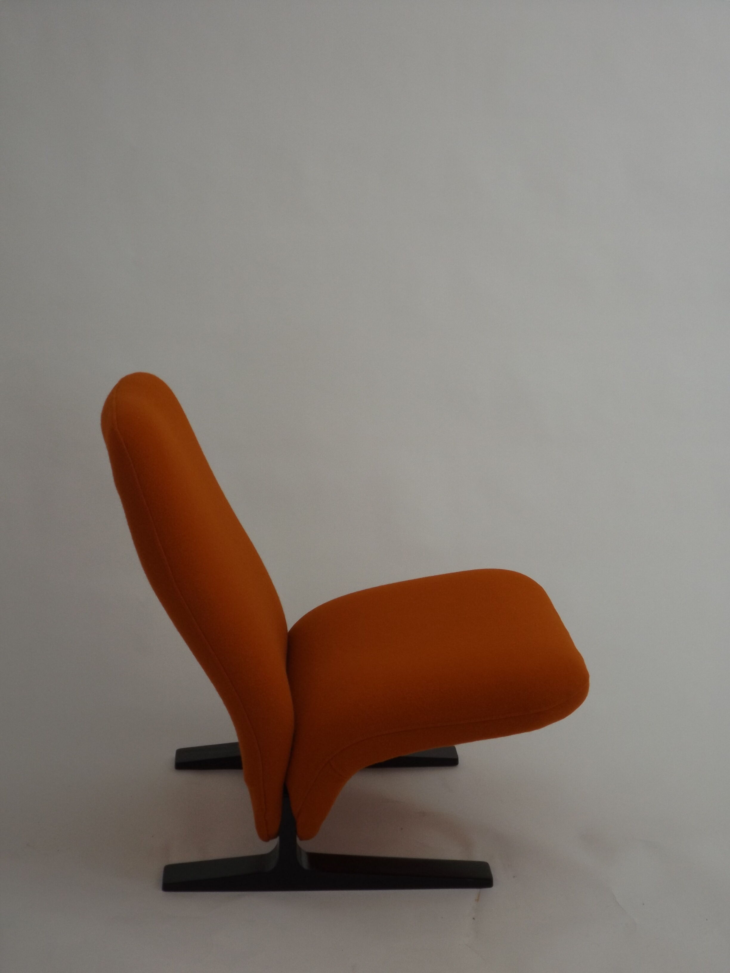 Armchair "Concorde"Pierre Paulin