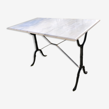 Marble bistro table