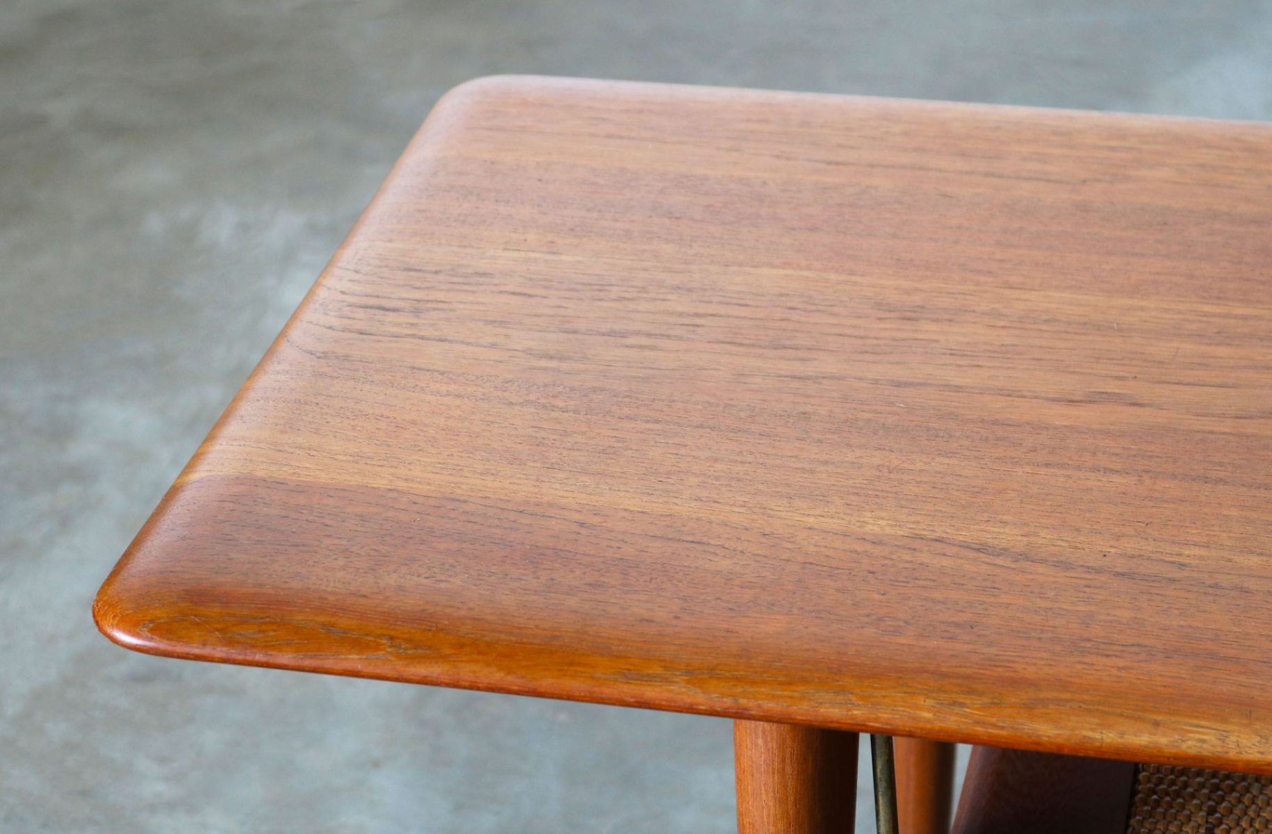 Teak FD 516 coffee table by Peter Hvidt - Orla M.Lgaard Nielsen for France - Son 1956