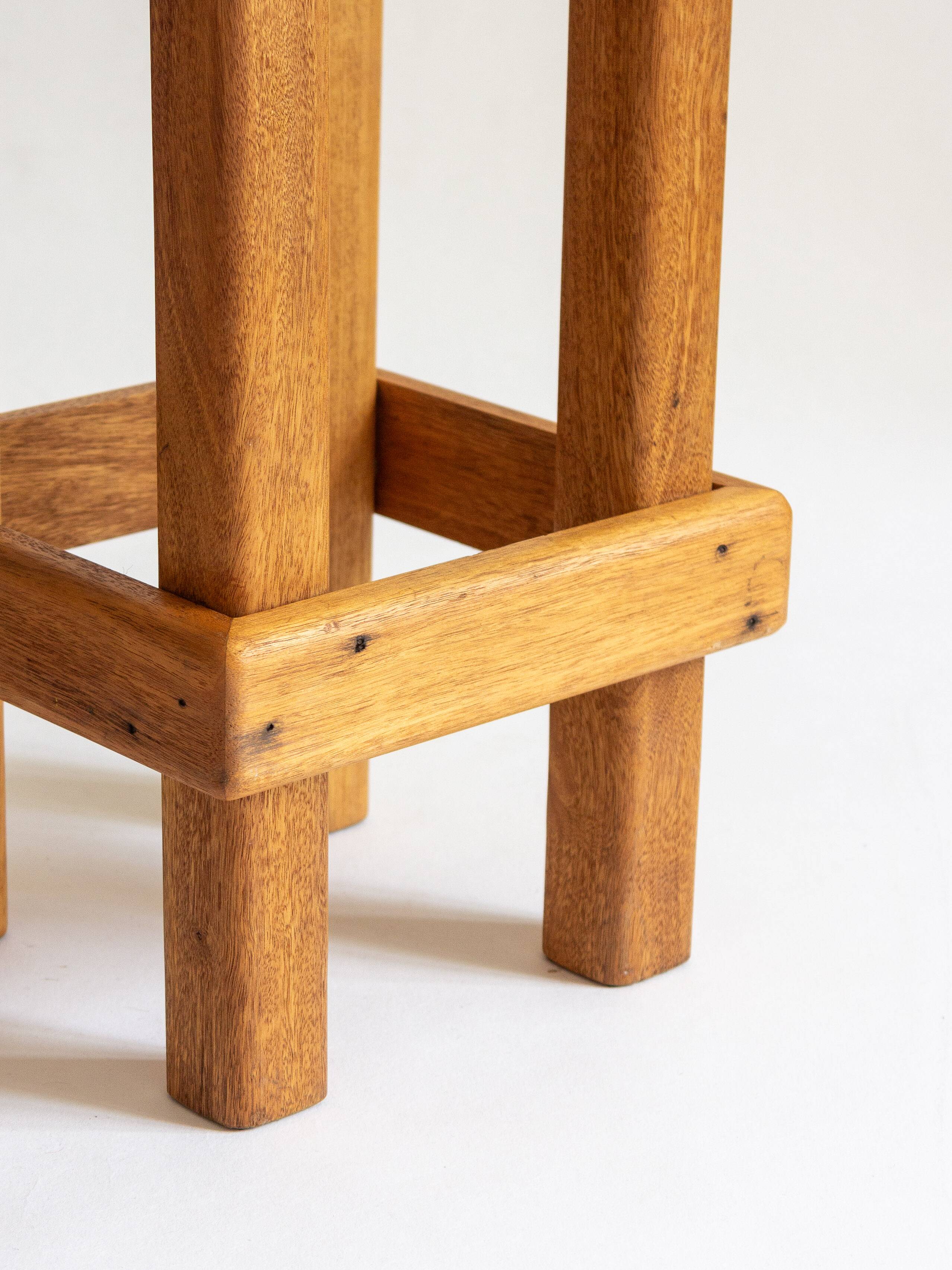 Modernist stool in framiré wood⎮70s