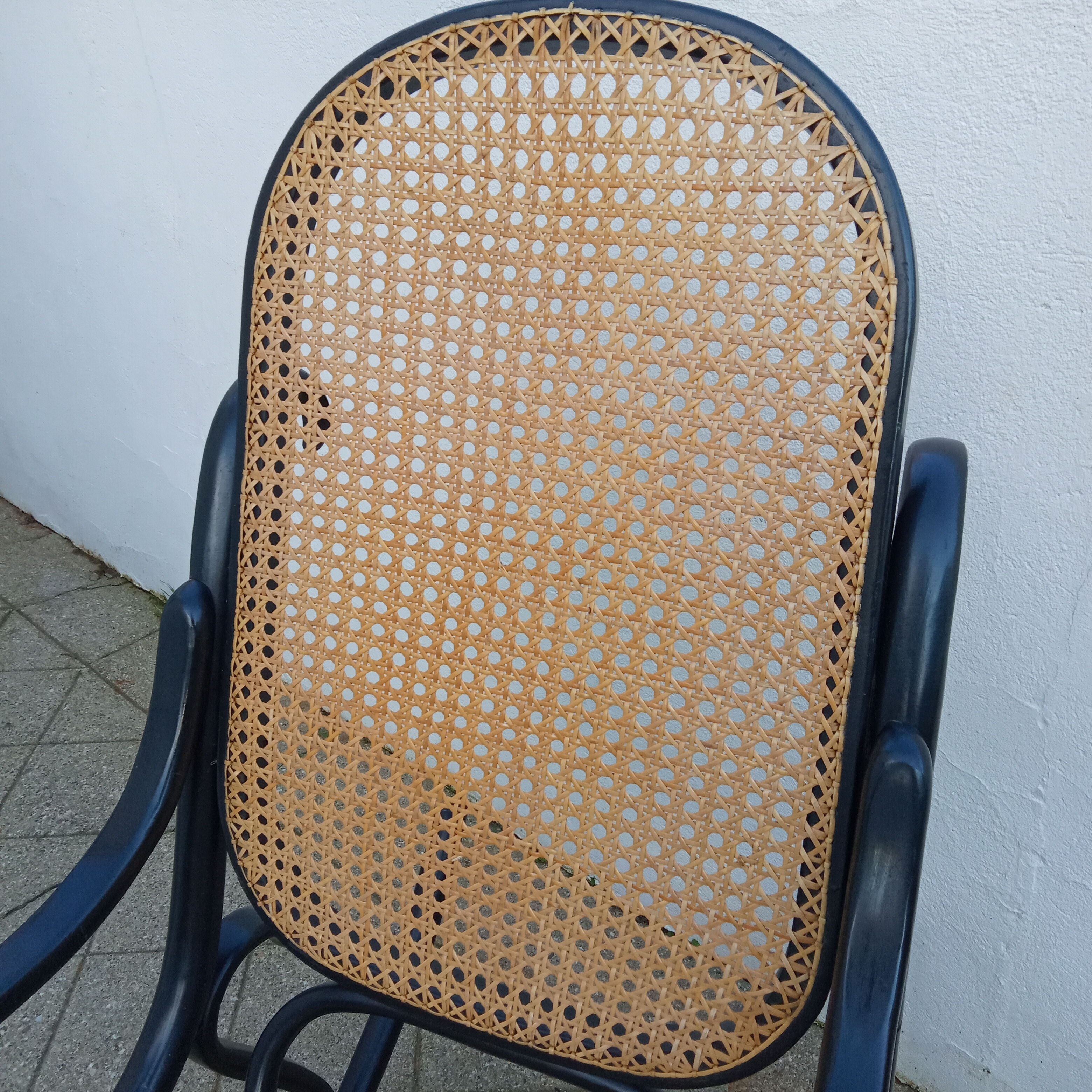 Rocking-chair canned