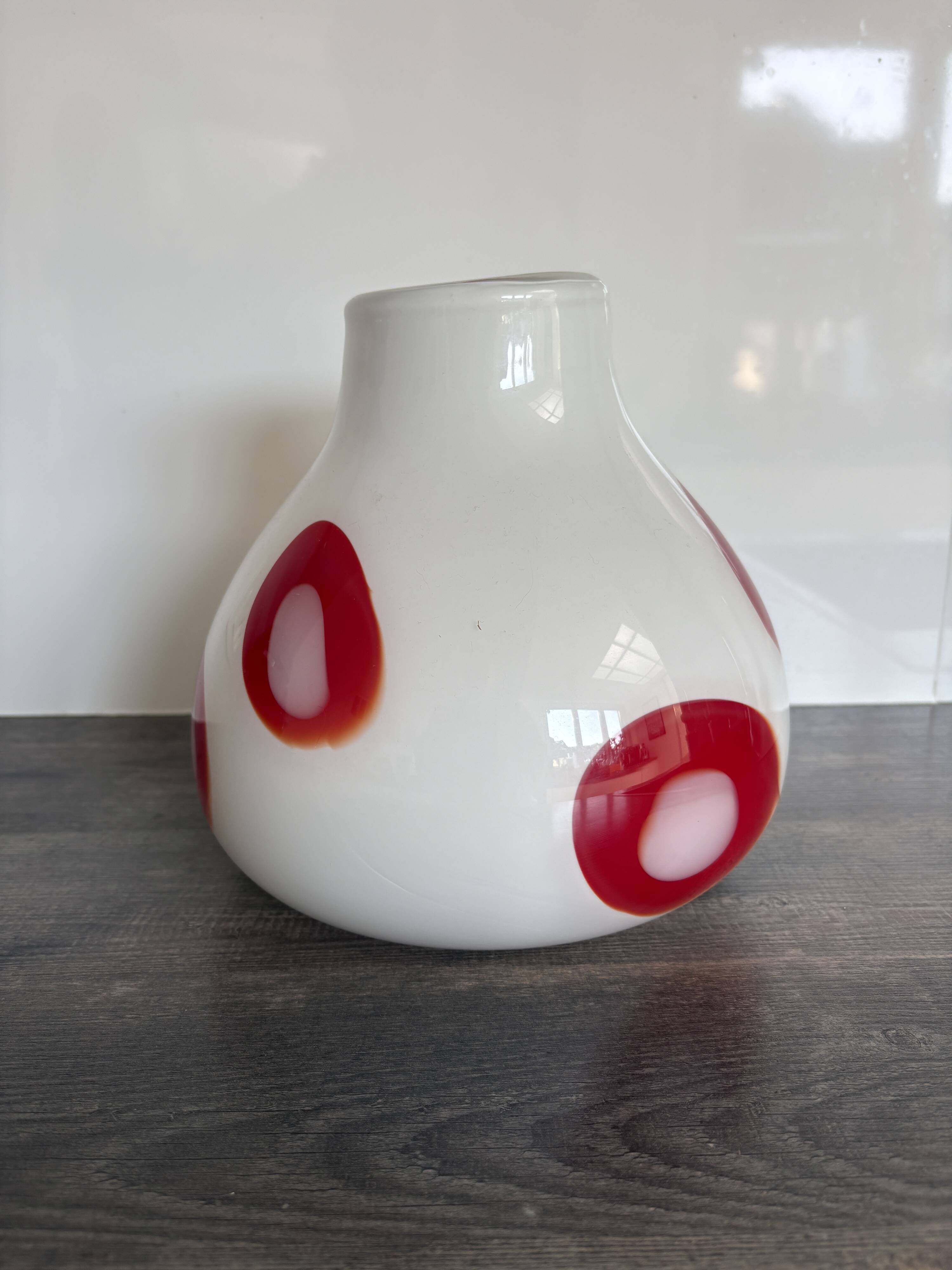 Vintage 90s Habitat vase