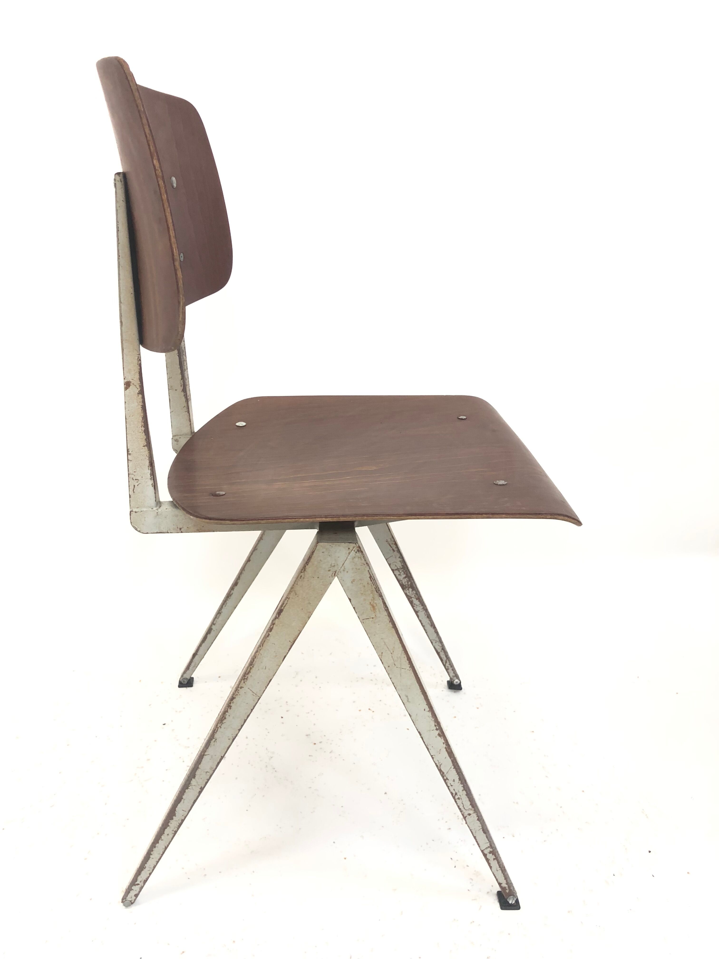 Chair Galvanitas S16