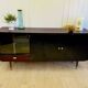 Enfilade vintage design années 60 / 70 – bois et laque noire