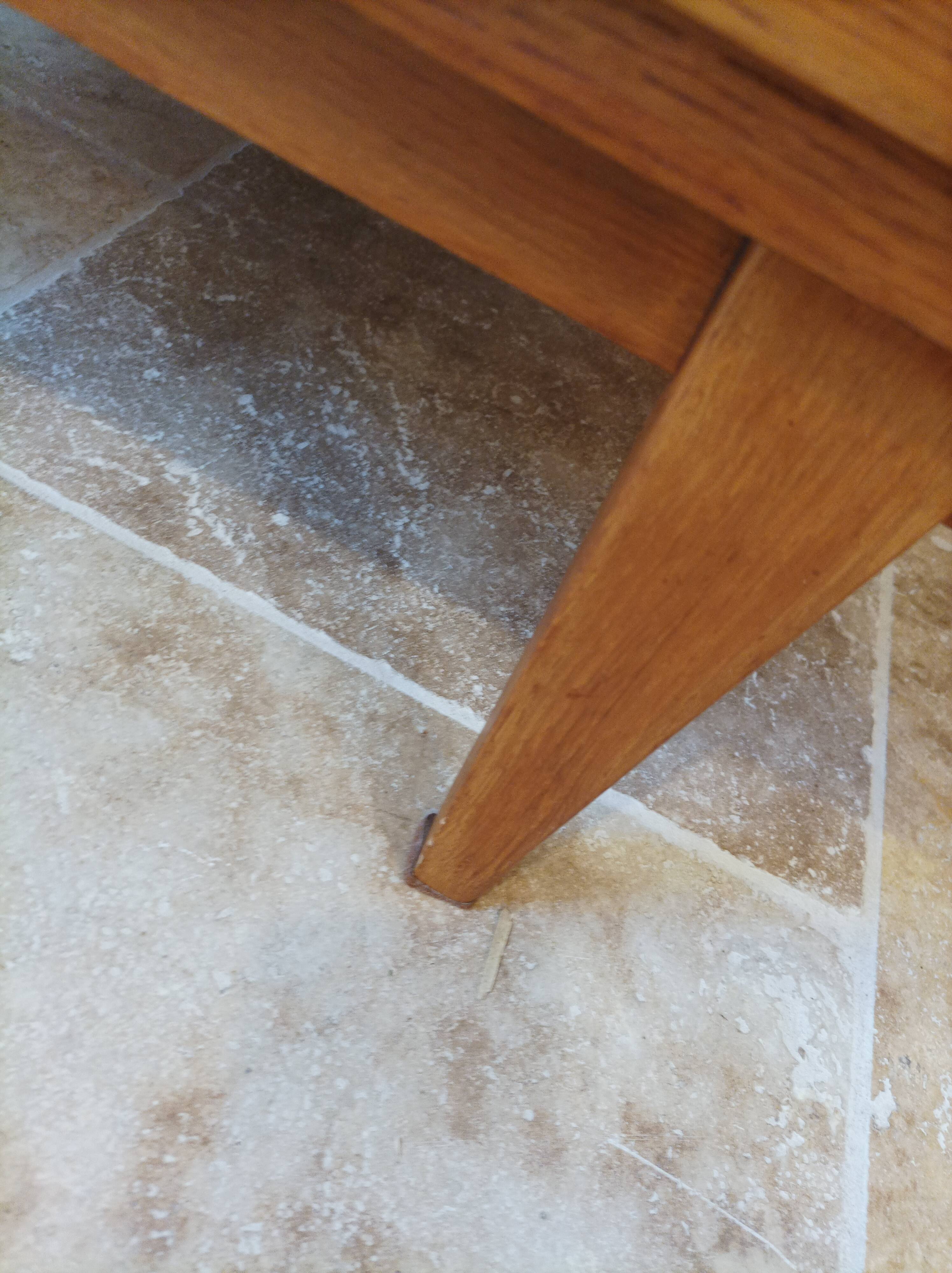 Vintage chest of drawers