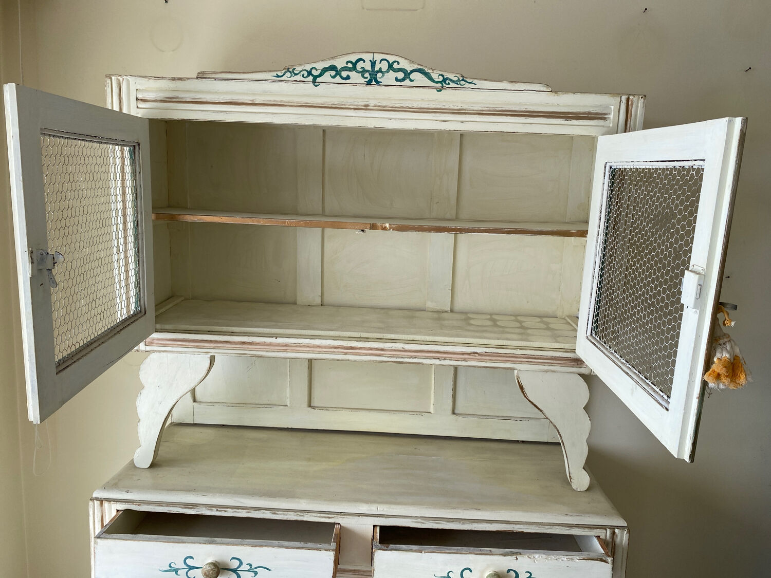 Painted Provencal furniture