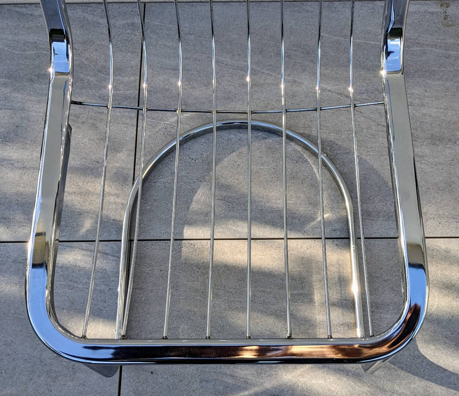 Set of 2 chrome metal chairs, Italian style from the 70s