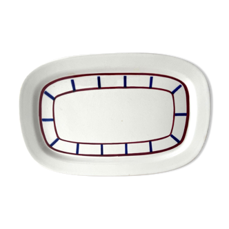 Plat en porcelaine décor basque