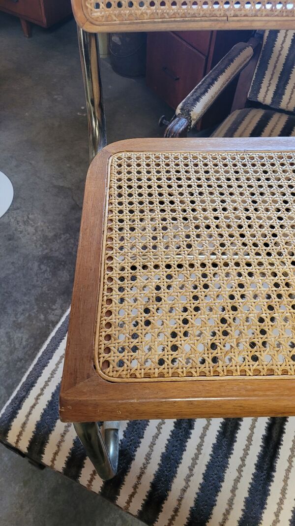 Chaise  de Marcel Breuer en cannage modèle B32