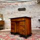 Bureau de changeur en noyer et filet de bois d’époque Louis XIV fin du XVIIème siècle