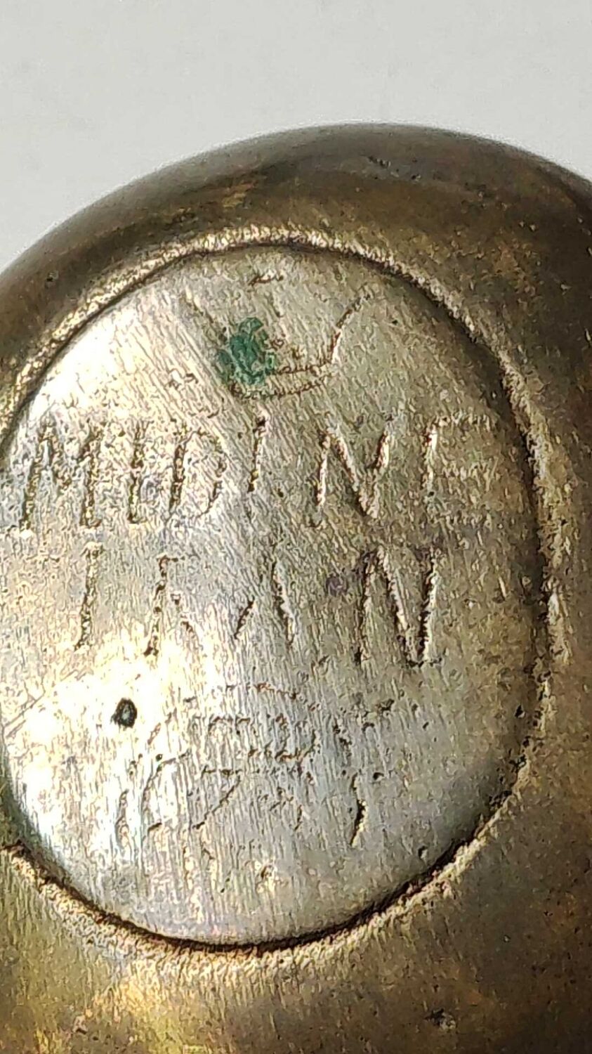 Ashtray/empty pocket devil's satyric head/diablotin, in bronze with golden patina. signed medina iran