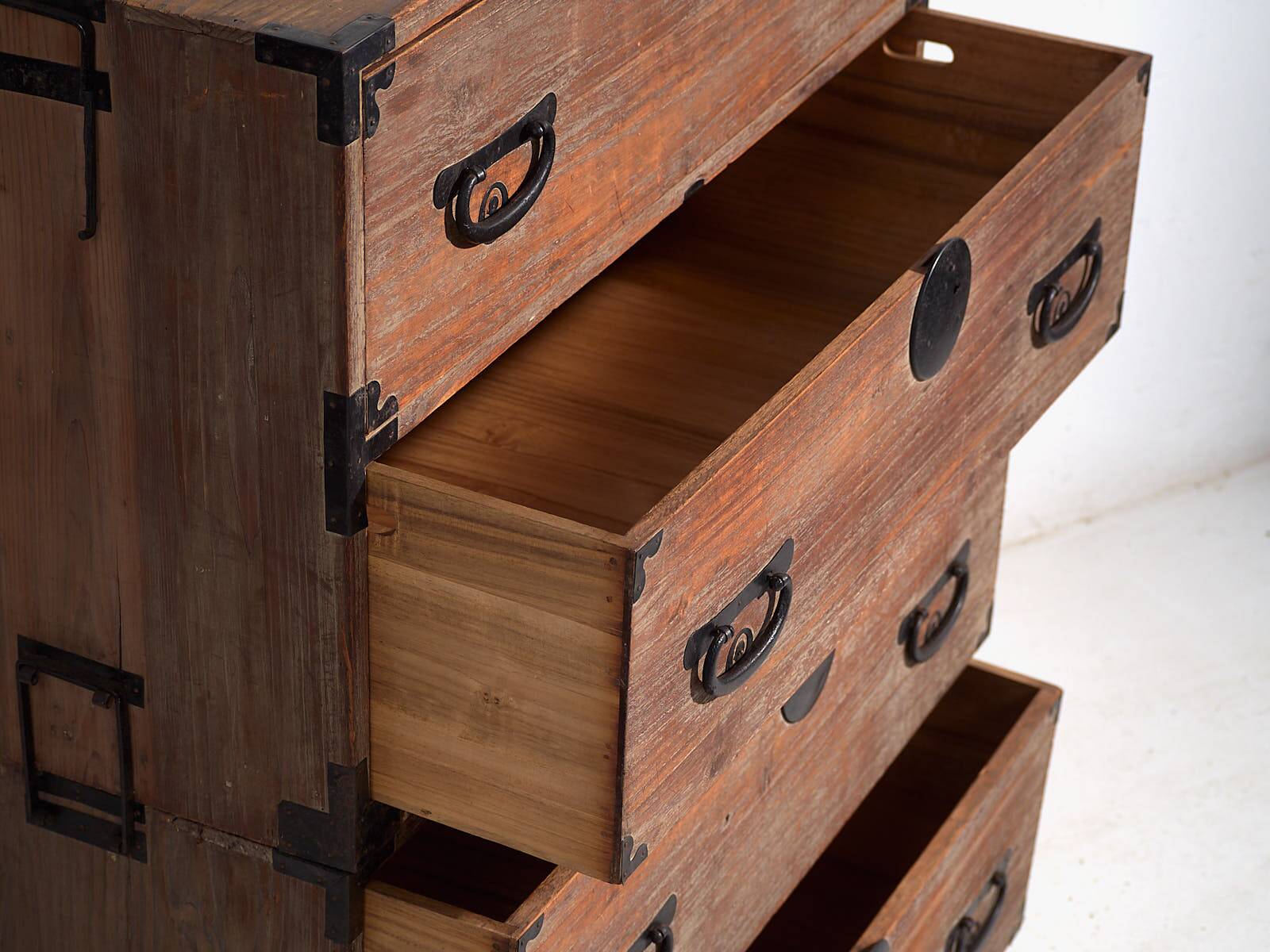 Old Japanese Tansu Chest – Meiji / Taishō Period (c.1868-1926) #24