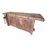 Antique carpenter's workbench in oak and beech - 19th century - Rare model with a cabinet.