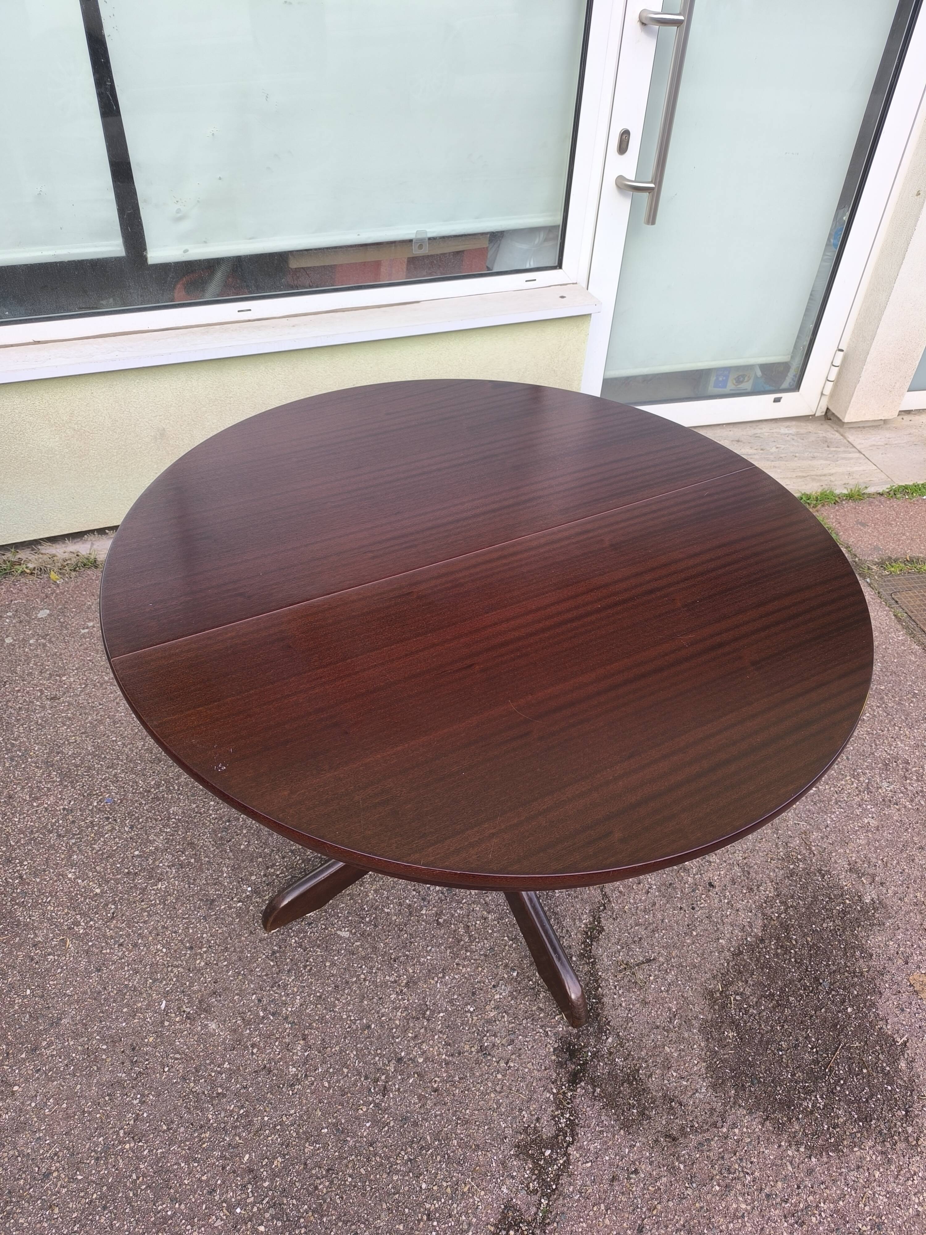 Table ronde extensible 4 à 6 personnes bois