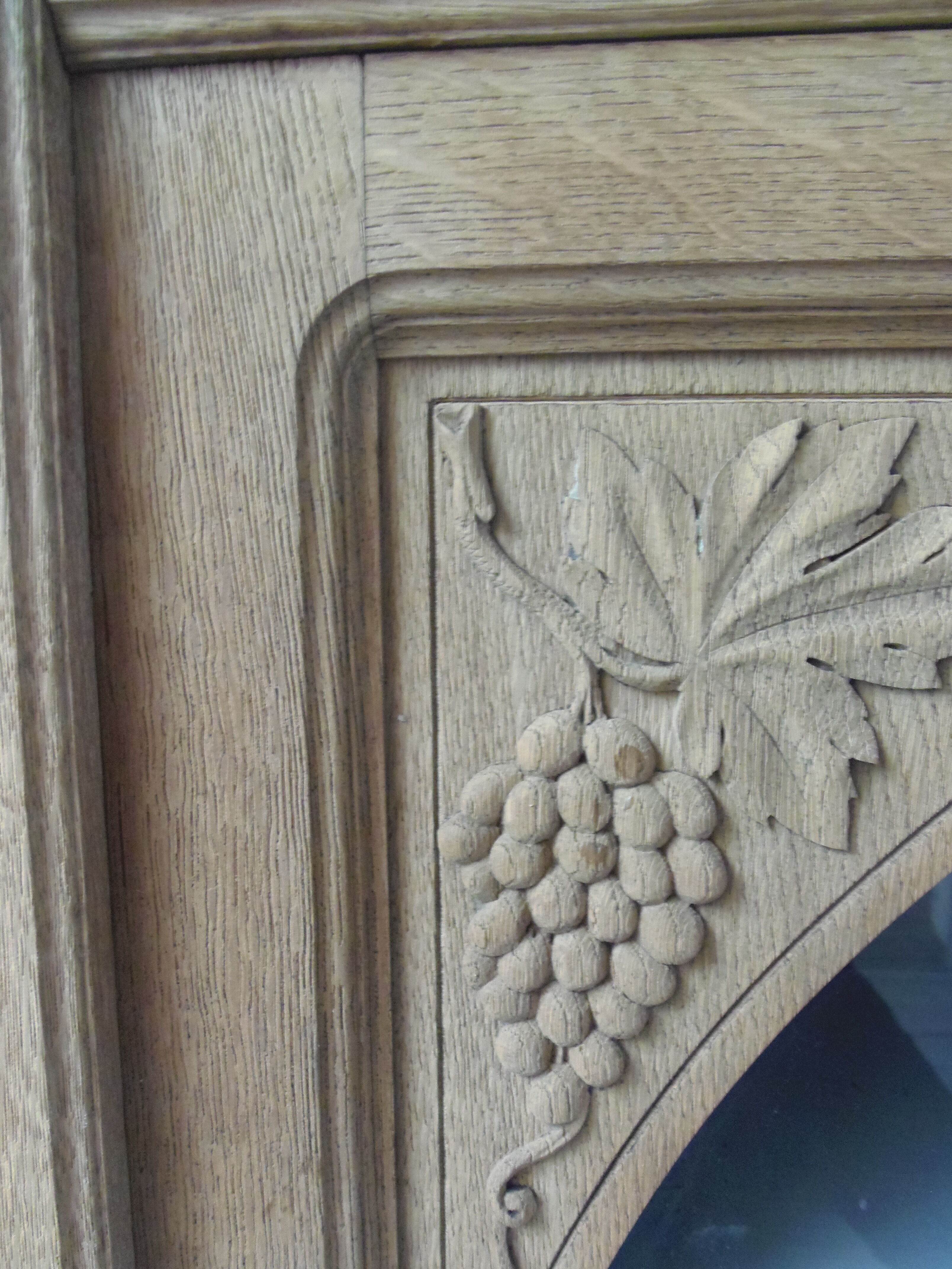 Buffet, art deco serving in oak, pearl gray patinated pine top