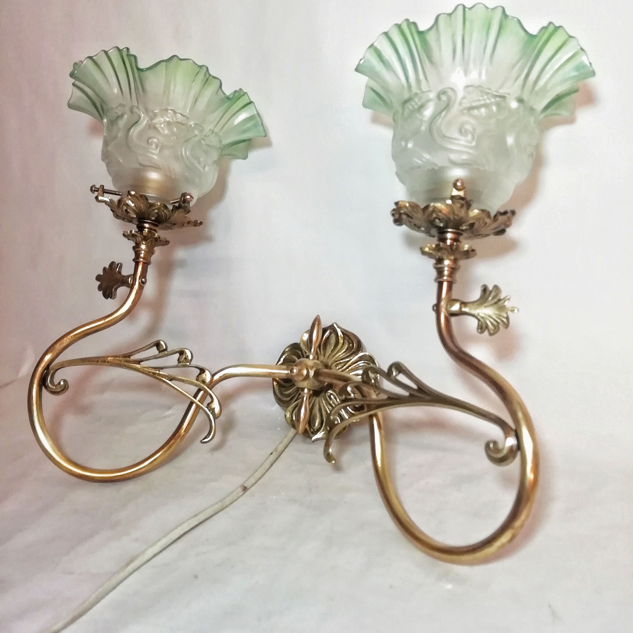 Applique en bronze et le verre art déco  années 1930