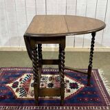 English folding oak table from the early 20th century GATELEG