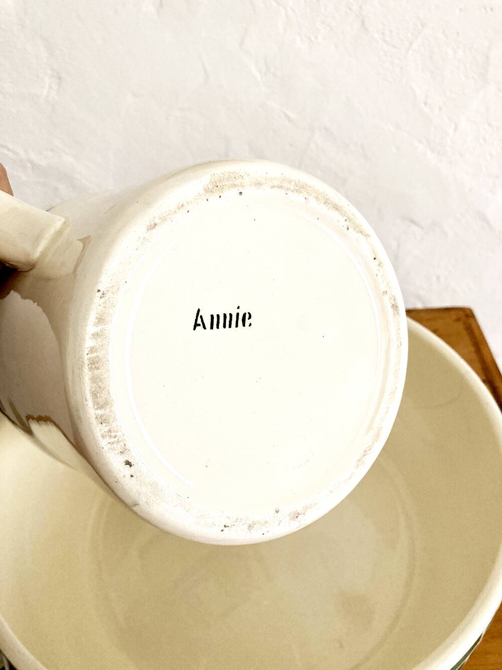 Vasque et broc en terre de fer de Longchamp, Modèle Annie