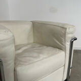 Armchair LC2 design Le Corbusier for Cassina