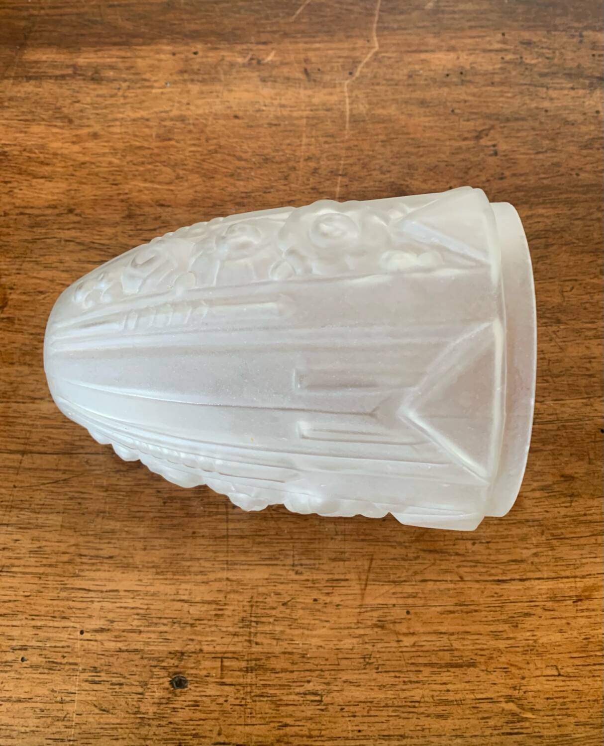 Art Deco glass tulip