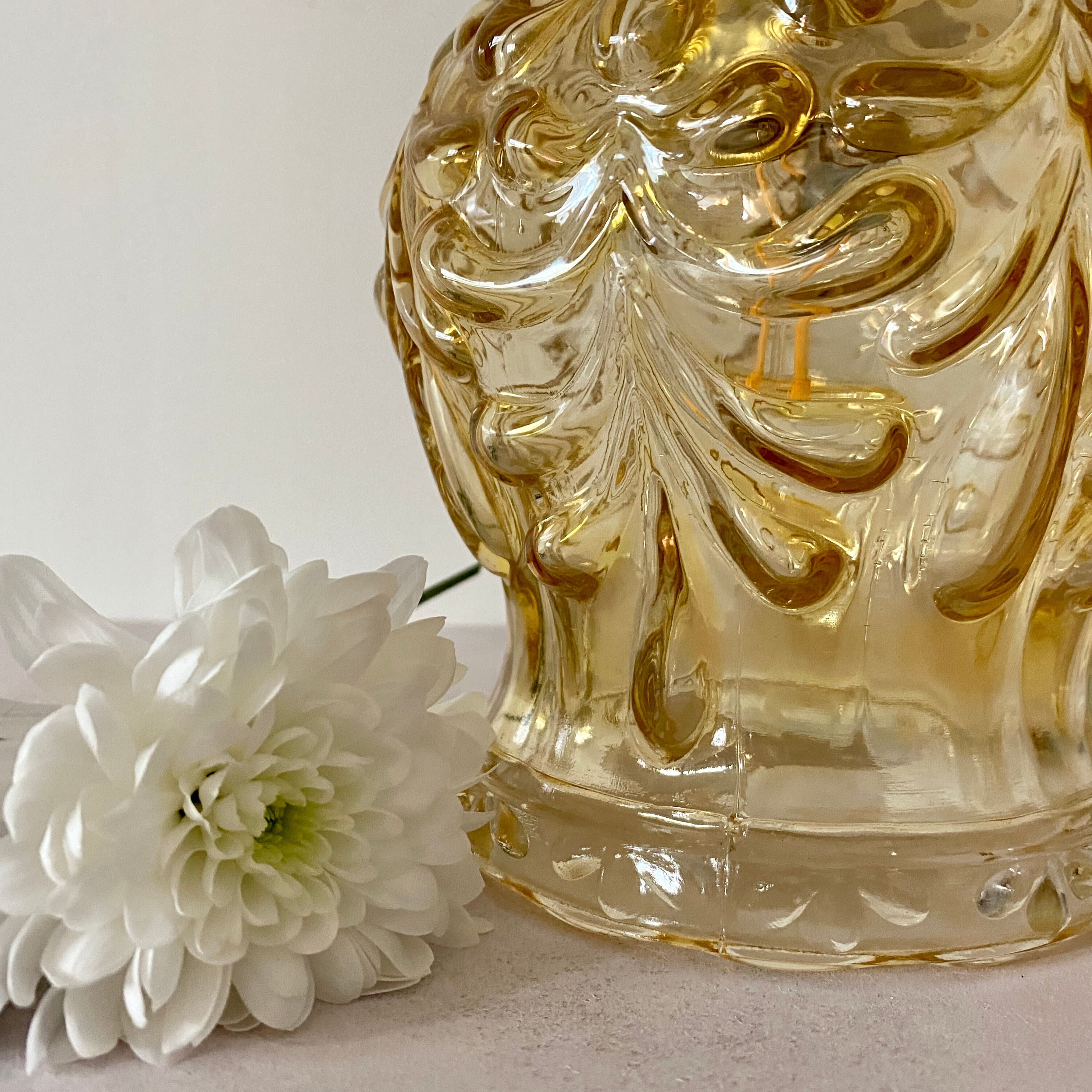 Vintage amber glass tulip walker