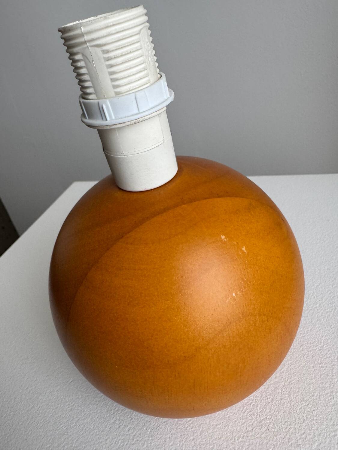 Lampe de table en teck vintage de style mid-century modern