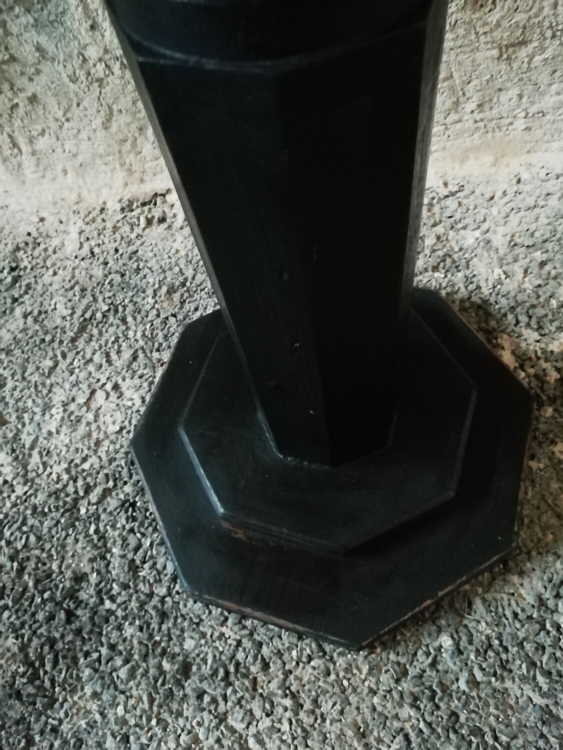 Colonne selette en bois