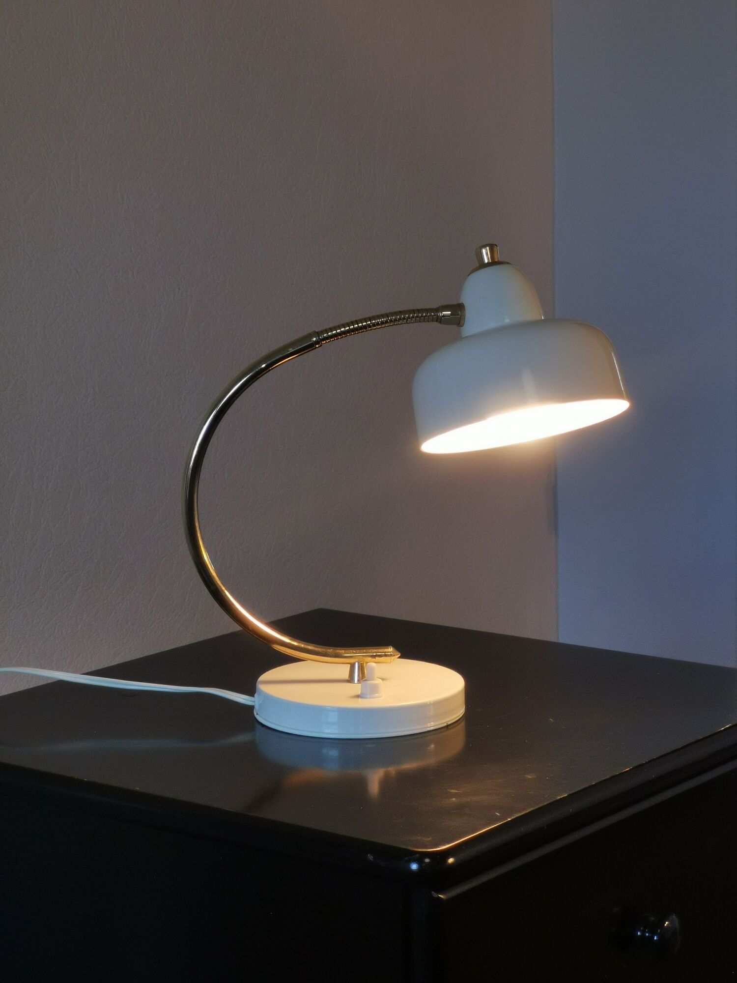 Curved lamp, brass and lacquered steel, 1960, France