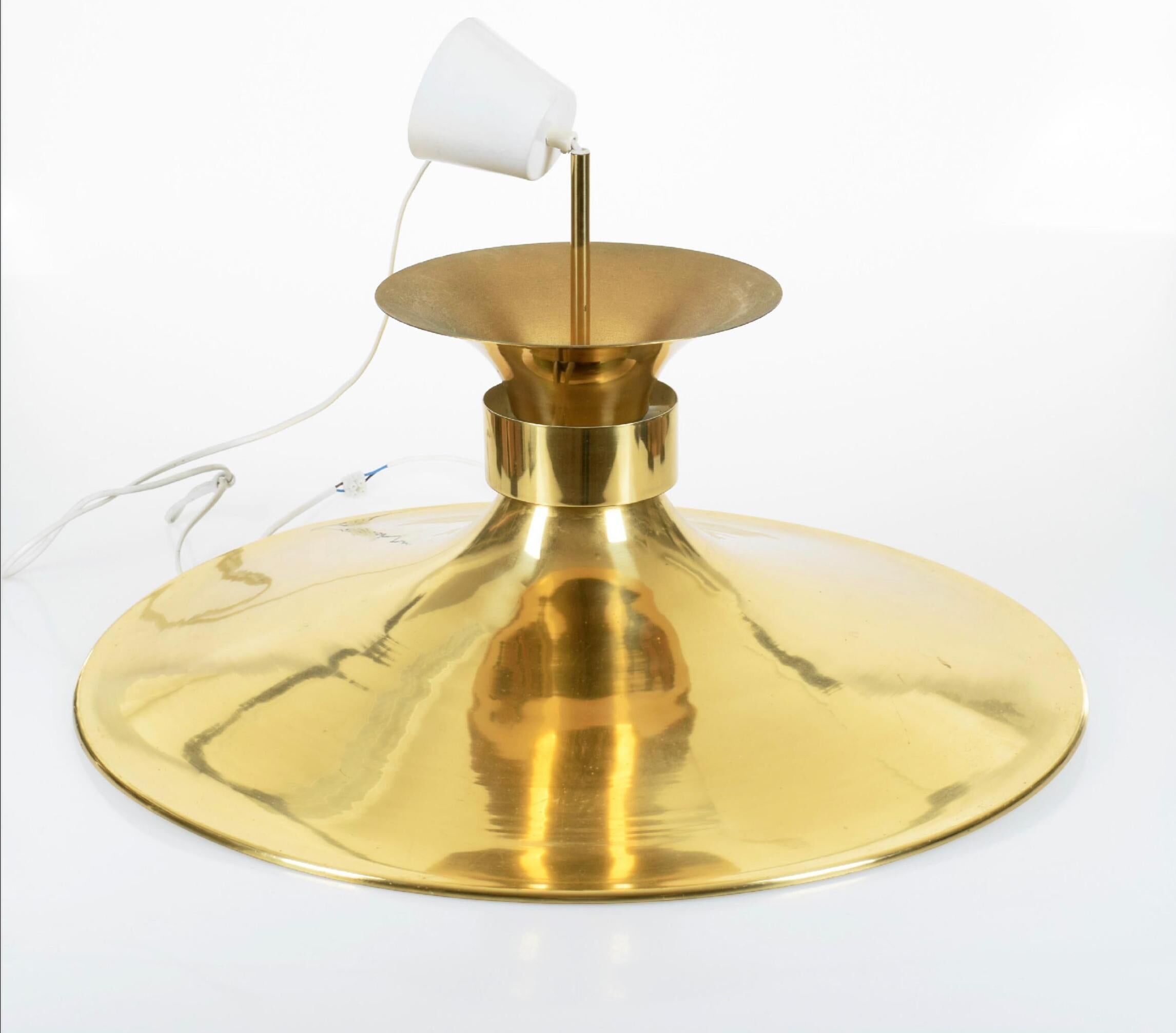 Grande lampe à suspension Boras en laiton de Borens, Suède, 1960