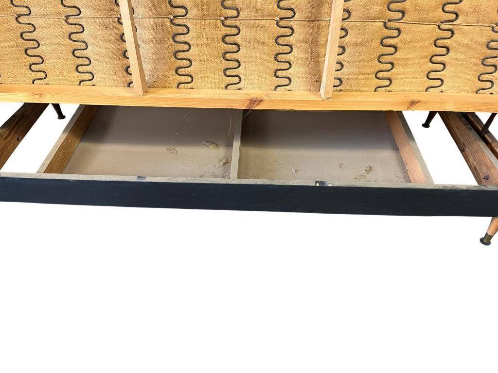 Vintage black and red sofa / three-seater / sofa bed