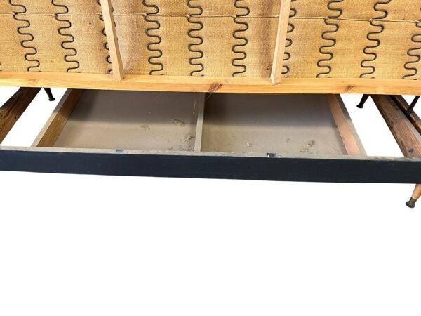 Canapé vintage noir et rouge / trois places / canapé-lit