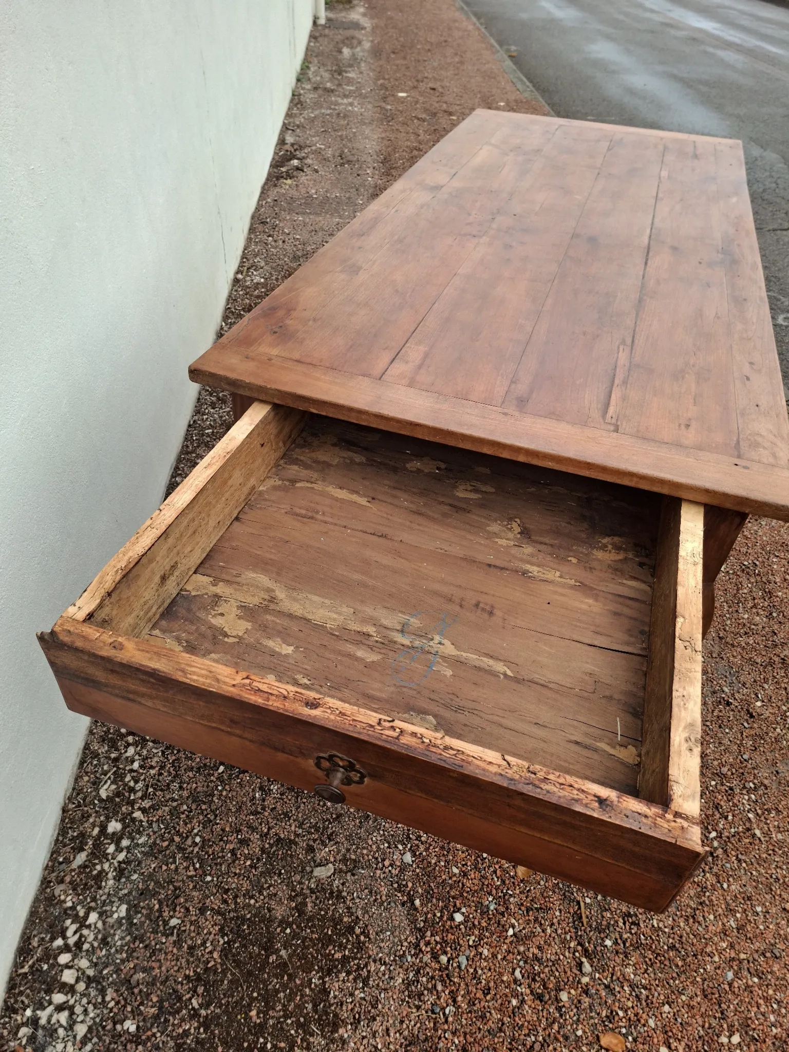 Rustic Louis XV farmhouse table in cherry wood, 1900s.