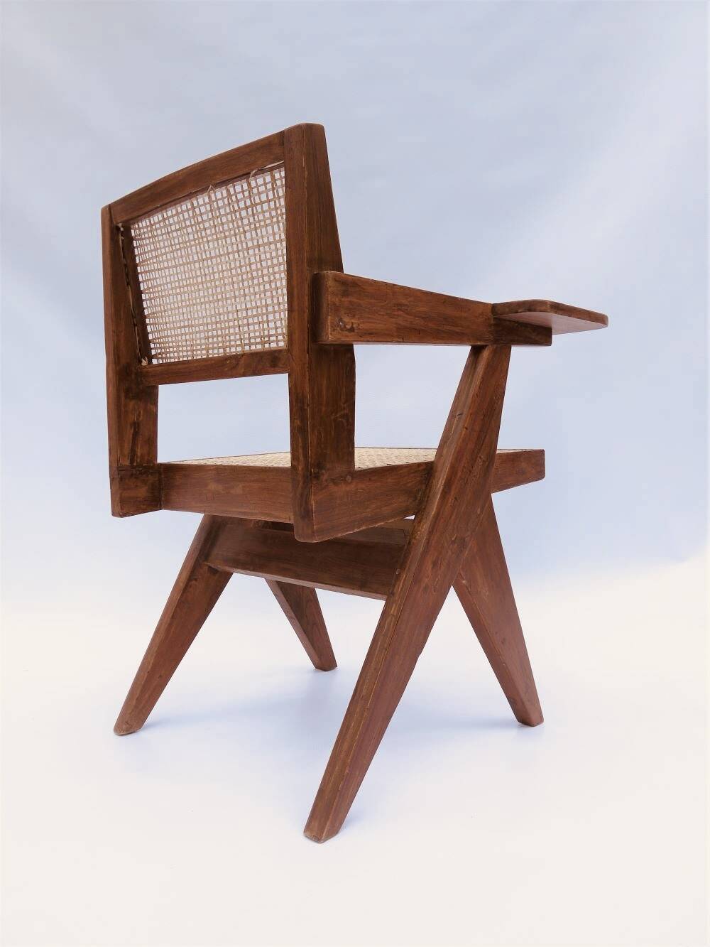 Pierre Jeanneret chaise modèle à  écritoire