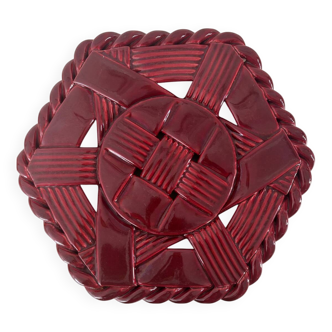 Braided ceramic trivet