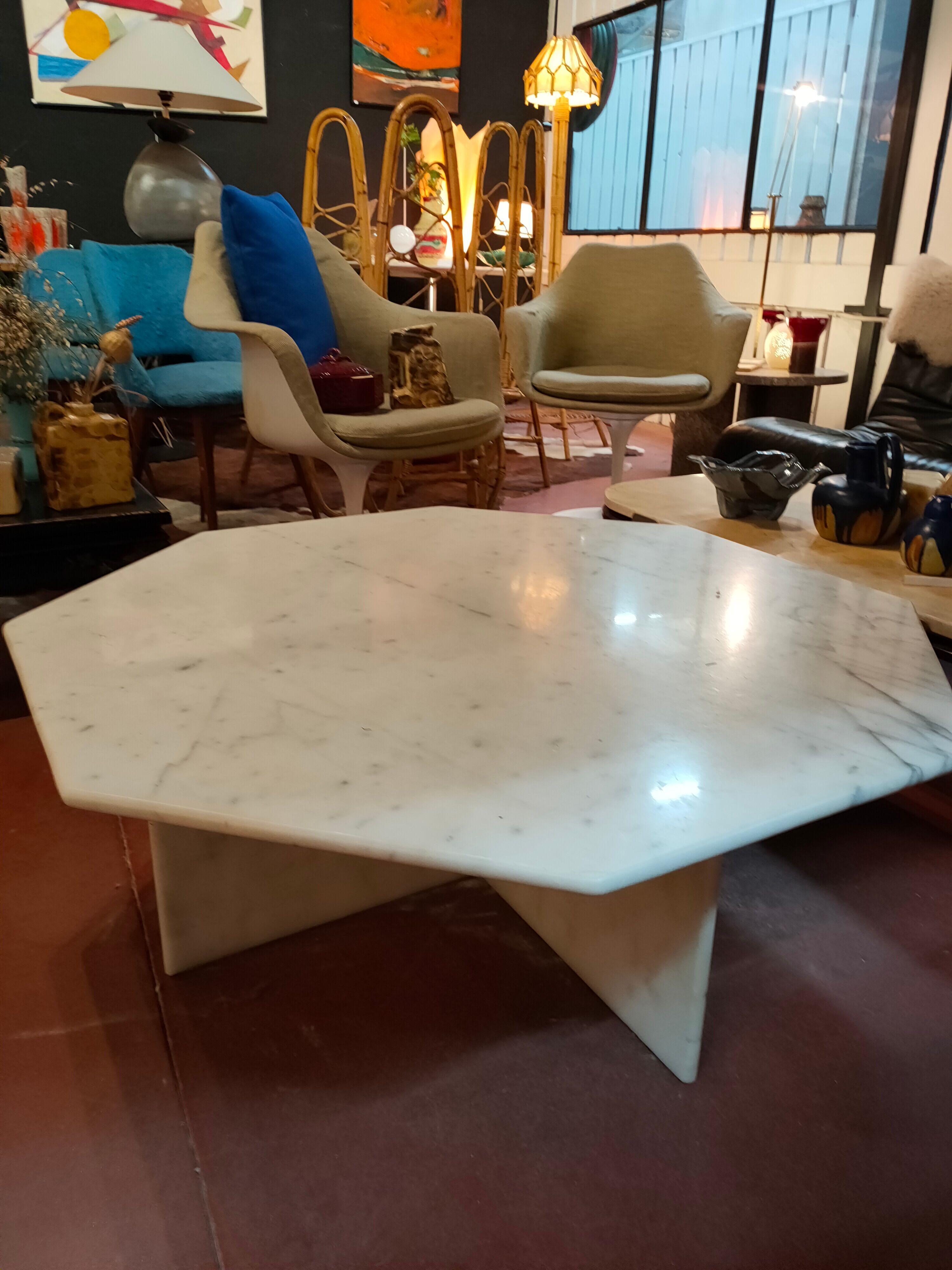 Table basse en marbre