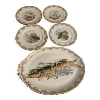 Lot de 8 assiettes et un grand plat en porcelaine