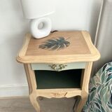 Pair of light wood bedside tables aerogummed and restyled