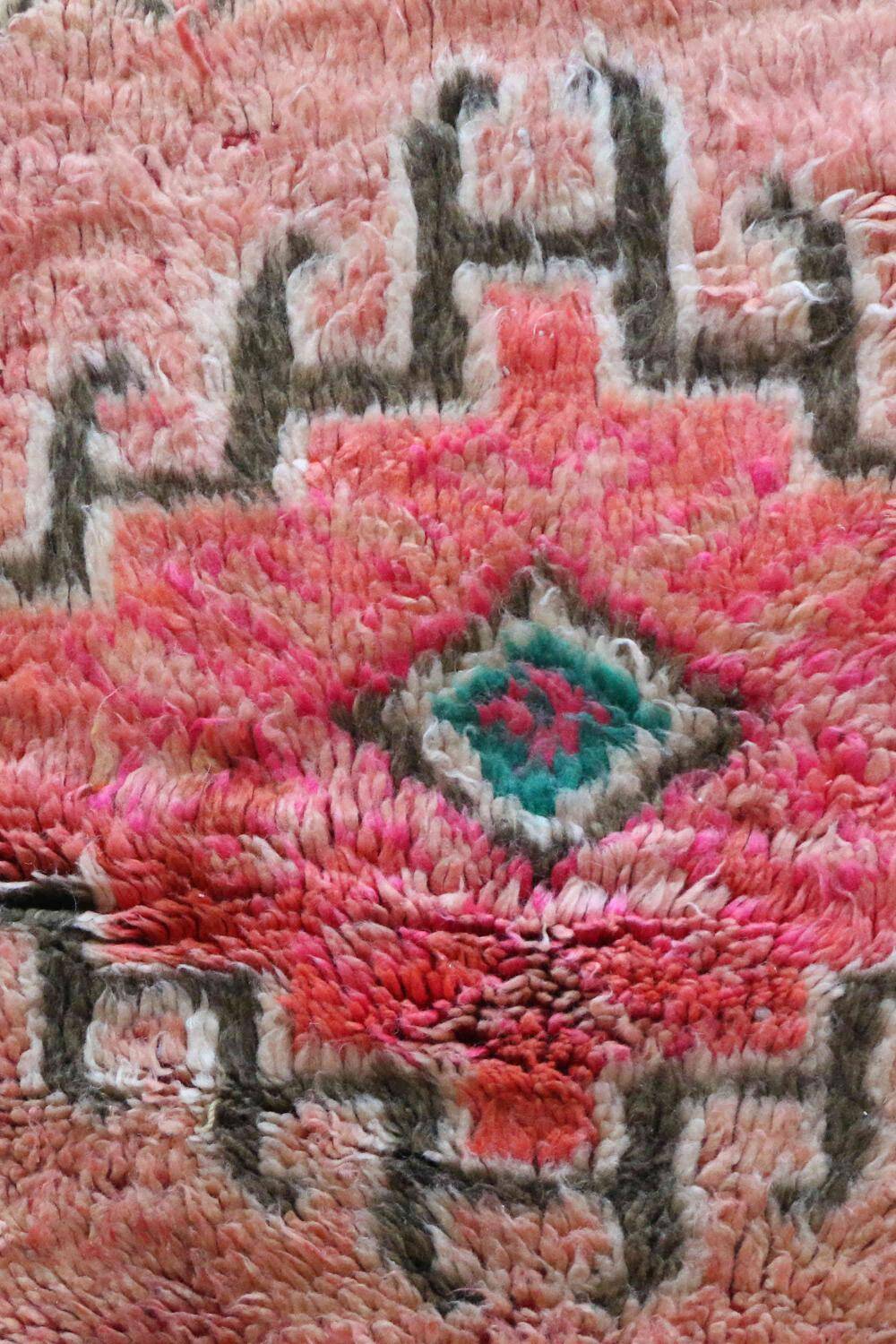 Vintage Moroccan Boujad Rug 158 x 227 cm