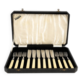Vintage Sheffield Fish Serving Set for 6 – Genuine Bone Handles – Sterling