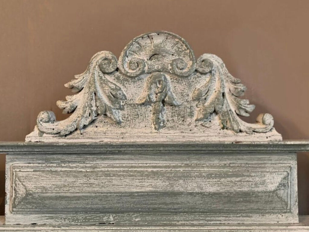 Neo-Renaissance mirror in patinated wood 19th century