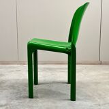 Set of 4 green stackable chairs 'Selene', Vico Magistretti, Artemide, 1960s
