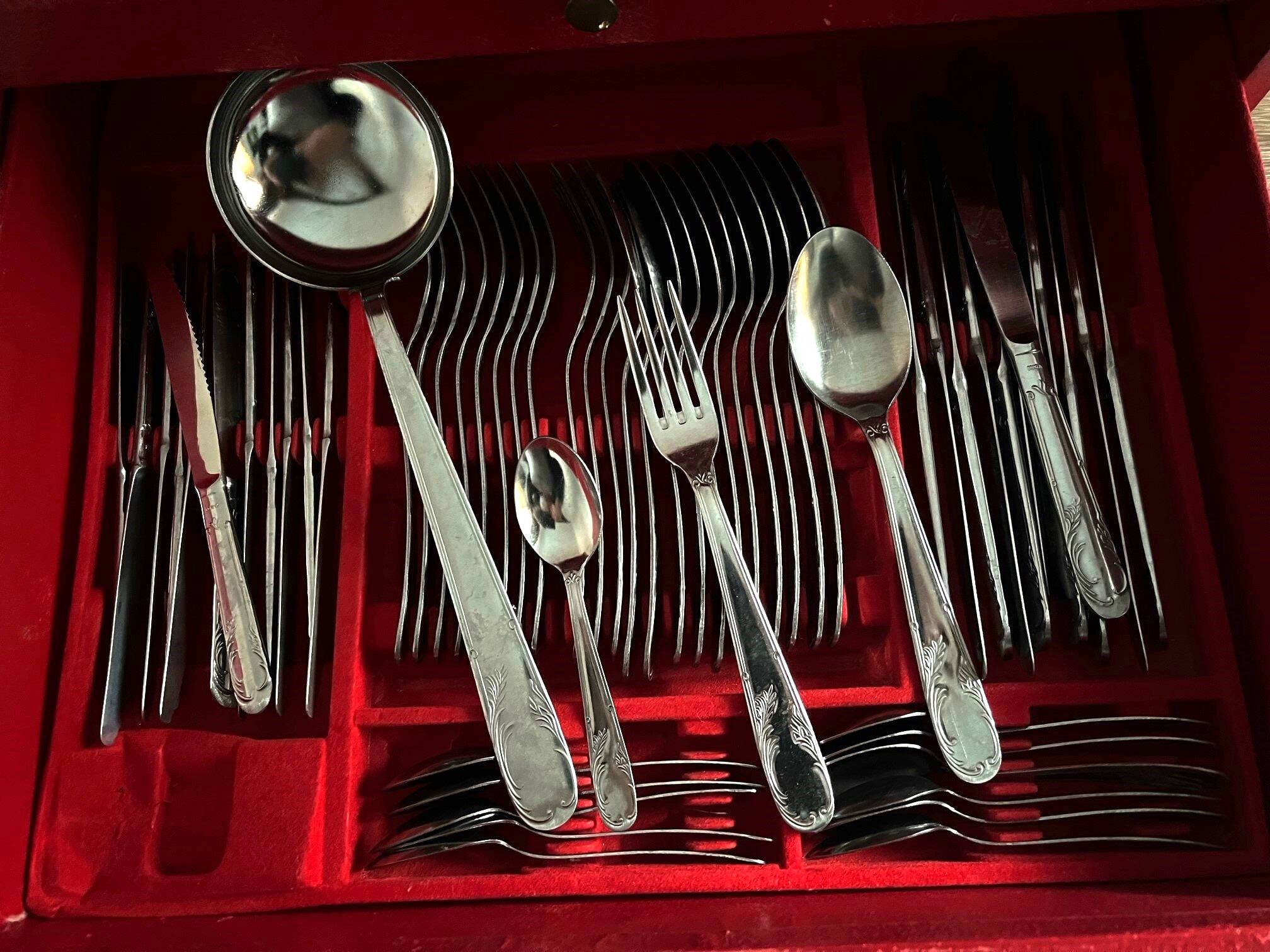 Complete 124-piece 2-drawer cutlery set Ascinox