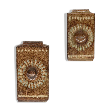 Paire d'urnes ou vases en céramique 'Zsolnay' du milieu du siècle