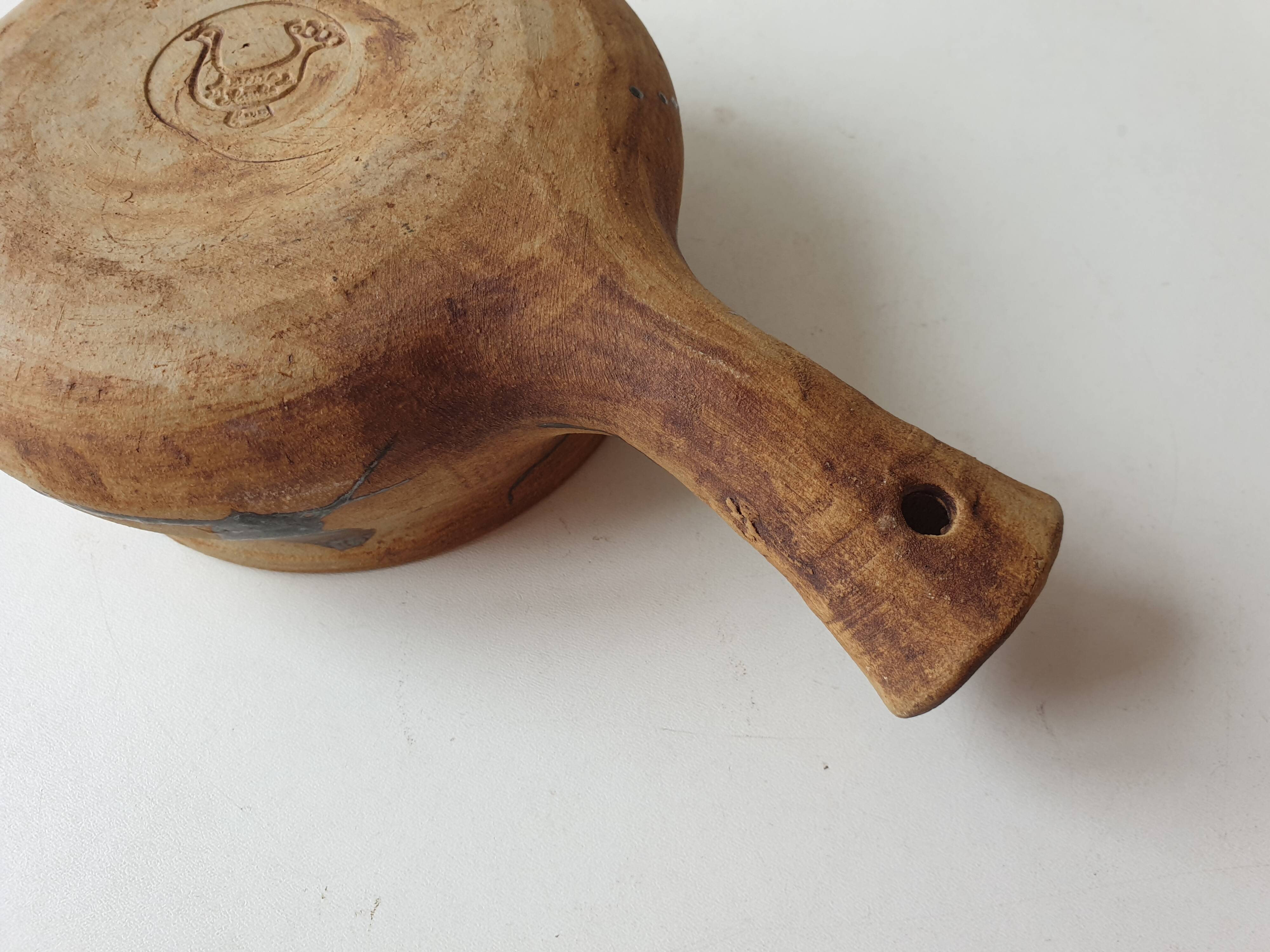 Ceramic fondue pot signed La colombe (Vallauris) 1970s